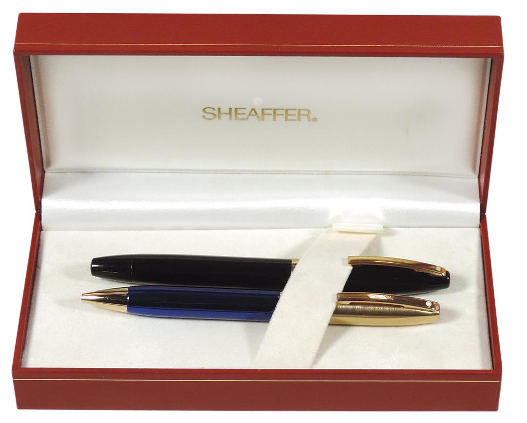Fountain Pen & Ballpoint Pen, Sheaffer Fountain Pen in Black Lacquer w/Gold Trim & 18K Nib, Exc: Fountain Pen & Ballpoint Pen, Sheaffer Fountain Pen in Black Lacquer w/Gold Trim & 18K Nib, Exc pre-owned cond & Ballpoint Pen in Cobalt Blue w/Brushed Gold Cap, NOS in orig box, both White Dots.