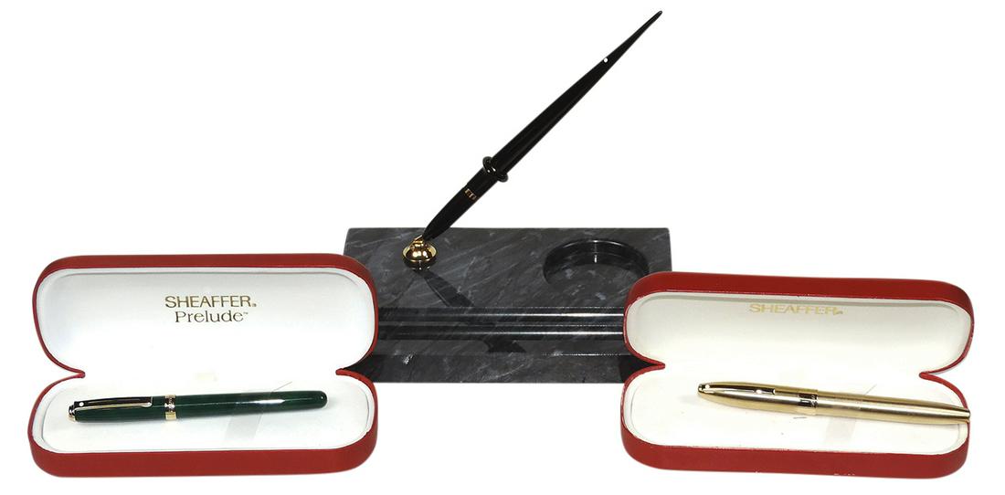 Fountain Pens & Desk Set (3), Sheaffer black marble desk set w/Prelude B35 pen, brushed gold-plated: Fountain Pens & Desk Set (3), Sheaffer black marble desk set w/Prelude B35 pen, brushed gold-plated Legacy fountain pen w/18K Nib & green Prelude, all NOS White Dots in orig boxes, largest 9"Sq.