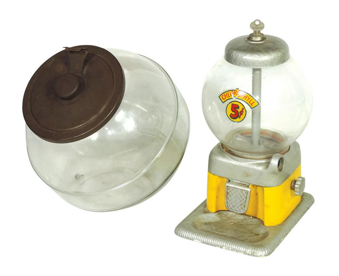 Country Store Counter Dispensers (2), National Biscuit Co "Uneeda" embossed jar w/paper label & lid: Country Store Counter Dispensers (2), National Biscuit Co "Uneeda" embossed jar w/paper label & lid & coin-operated Chlorophyll breath pellet 5 Cent vendor, mfgd by Perk Up, VG working cond w/key, lar