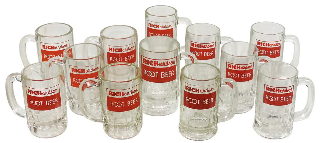 Soda Fountain (12), Richardson Root Beer mugs, enameled glass w/paneled bases, Exc cond, largest: Soda Fountain (12), Richardson Root Beer mugs, enameled glass w/paneled bases, Exc cond, largest 5.75"H.
