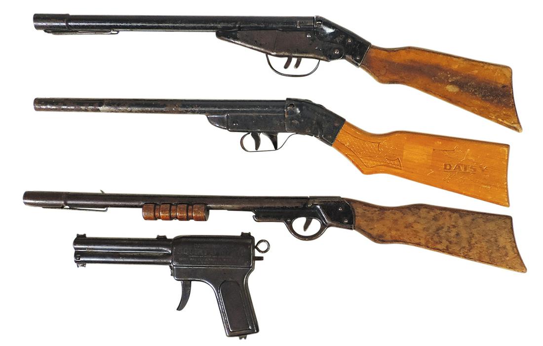 Toy Guns (4), dbl barrel pop & pump action pop, mfgd by All Metal Products, Daisy dbl barrel pop &: Toy Guns (4), dbl barrel pop & pump action pop, mfgd by All Metal Products, Daisy dbl barrel pop & Squirt water pistol, various cond, largest 21.5".