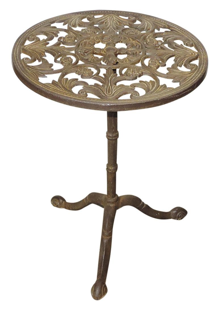 Furniture, Victorian cast iron patio table w/openwork foliate top, semi-modern, Exc cond, 25.5"H x (1 of 1)