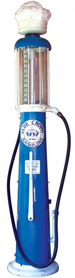 Petroliana, Wayne gasoline pump, #615, c.1928, has an o: Petroliana, Wayne gasoline pump, #615, c.1928, has an orig old White Crown globe, older restoration w/McDonald nozzle, VG cond w/a few spots of paint flake, pump is 102"H w/out globe.