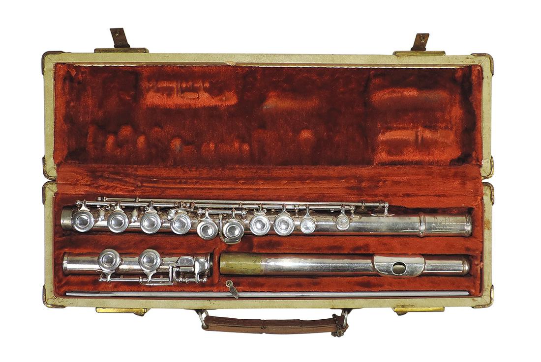 Musical Instrument, flute, mfgd by Artley, Ser. #59983, silver-plated brass, c.1950s, 26"L, Good+: Musical Instrument, flute, mfgd by Artley, Ser. #59983, silver-plated brass, c.1950s, 26"L, Good+ untested cond w/fitted case 16.5"L.
