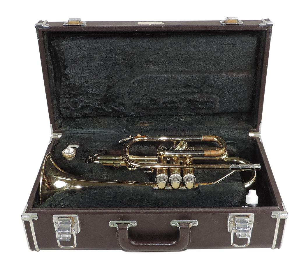 Musical Instrument, band coronet, mfgd by Yamaha, Mod. YCR2310, Ser. #034188A, brass, 15.75"L: Musical Instrument, band coronet, mfgd by Yamaha, Mod. YCR2310, Ser. #034188A, brass, 15.75"L w/5.125" bell, VG+ untested cond w/some finish spotting, in matching case 17.5"L.