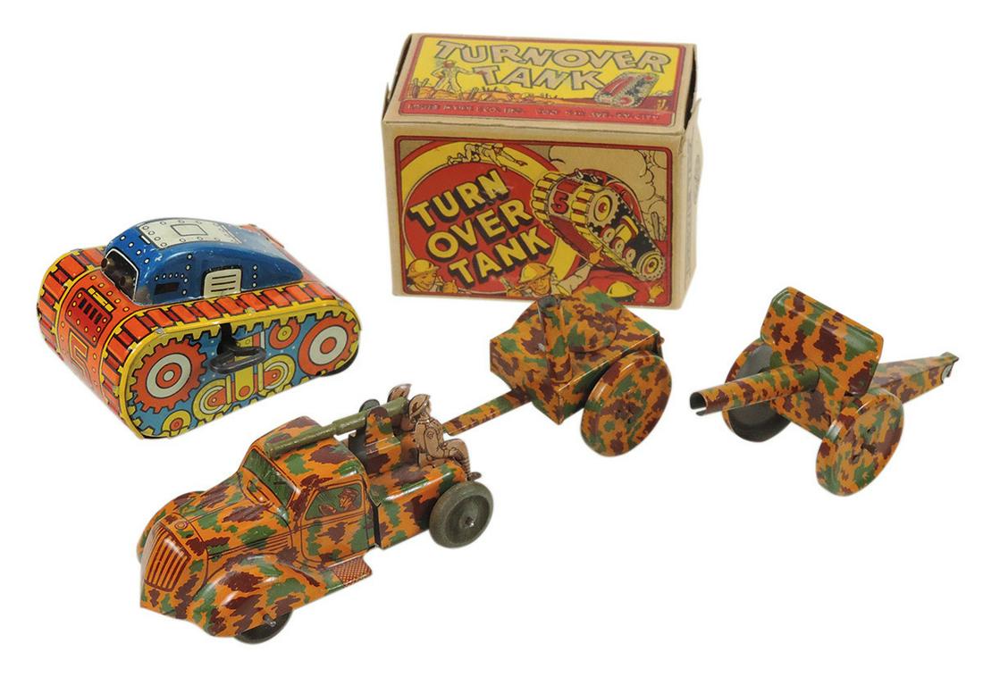 Toy Army Vehicles (4), Marx windup turn over tank (MIB) & 3pc unmarked matching gun car, cannon &: Toy Army Vehicles (4), Marx windup turn over tank (MIB) & 3pc unmarked matching gun car, cannon & caisson, all litho on tin, Mint cond, largest 4.25"L.