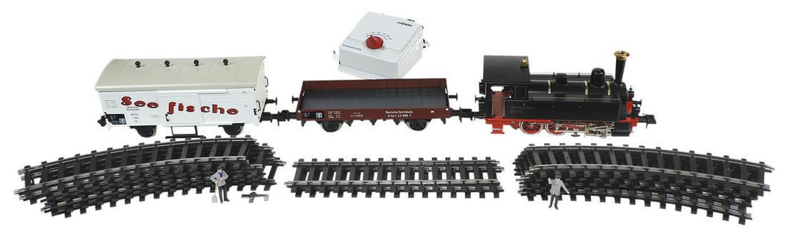 Toy Boxed Train Set, Marklin Maxi 1 ga starter set #5405 work train w/electronic loco, 2 cars, track: Toy Boxed Train Set, Marklin Maxi 1 ga starter set #5405 work train w/electronic loco, 2 cars, track & transformer, Near Mint cond in orig box, 11"H x 32"L.