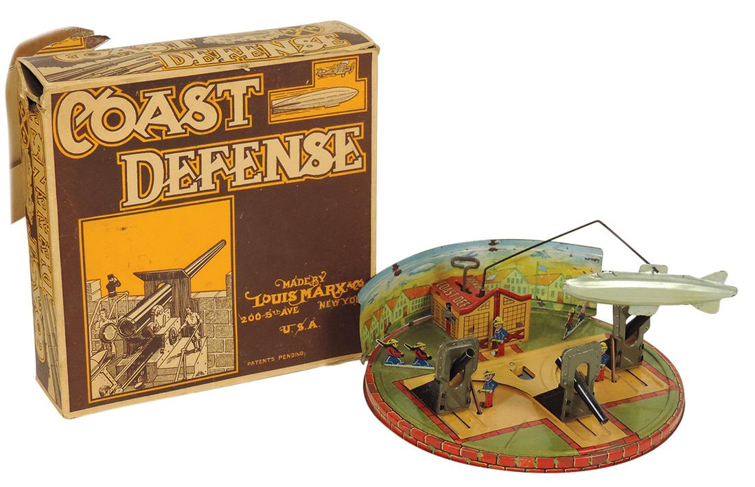 Toy Coast Defense, Louis Marx litho on tin windup w/mechanical animation, recoiling action (1 of 2)