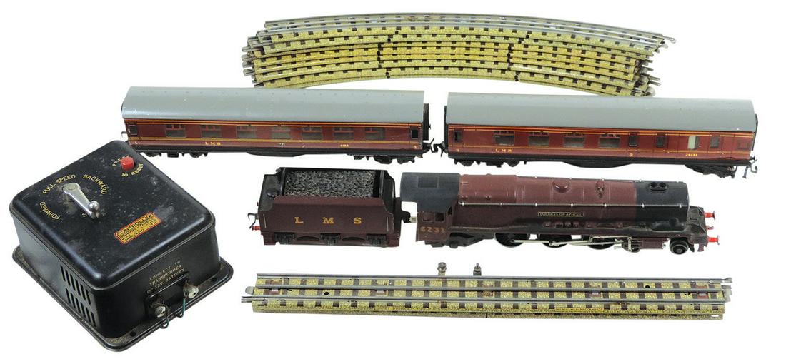 Toy Electric Boxed Train Set, Duchess of Atholl, HO ga, mfgd by Hornby, 6231 loco, tender, 2 pass (1 of 4)