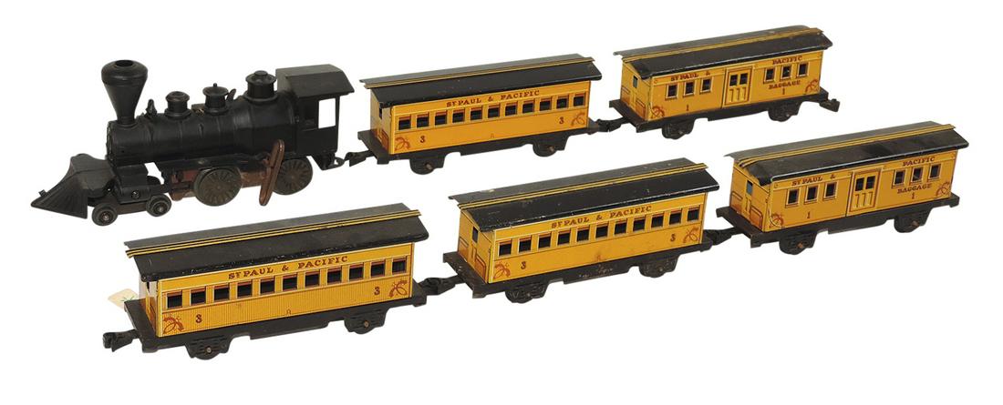 Toy Train Set (6 pcs), Marx windup plastic loco & litho on tin O gauge passenger cars, Good+ or (1 of 1)