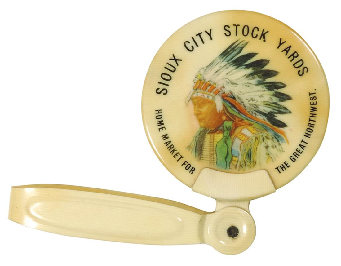 Livestock Advertising, Sioux City Stock Yards pocket mirror w/handle, celluloid w/Indian logo, Rare,: Livestock Advertising, Sioux City Stock Yards pocket mirror w/handle, celluloid w/Indian logo, Rare, handle folds over mirror for ease in carrying, Exc cond w/some discoloring from age, 5"L x 2"Dia op