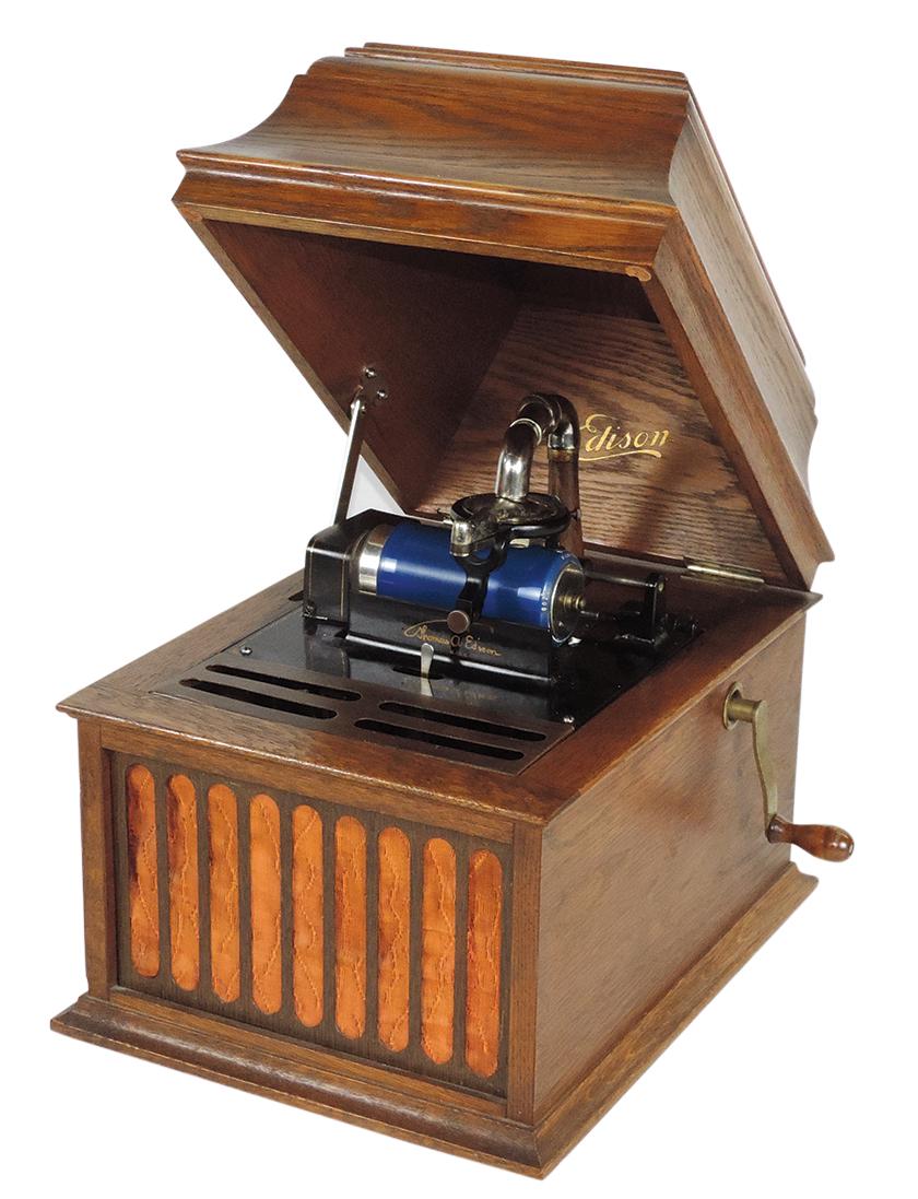 Phonograph, Edison Amberola Model DX in oak case, Exc working cond, 13.5"H x 12.25"W x 15.25"D. (1 of 1)