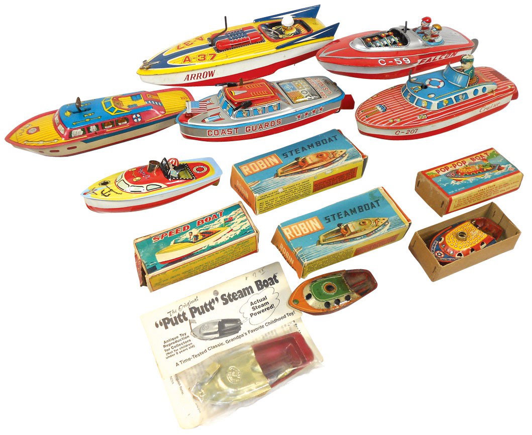 Toy boats (12), litho on tin, Japanese, 4 w/orig : Toy boats (12), litho on tin, Japanese, 4 w/orig boxes, Good to Exc cond, 4.5" to 11"L.