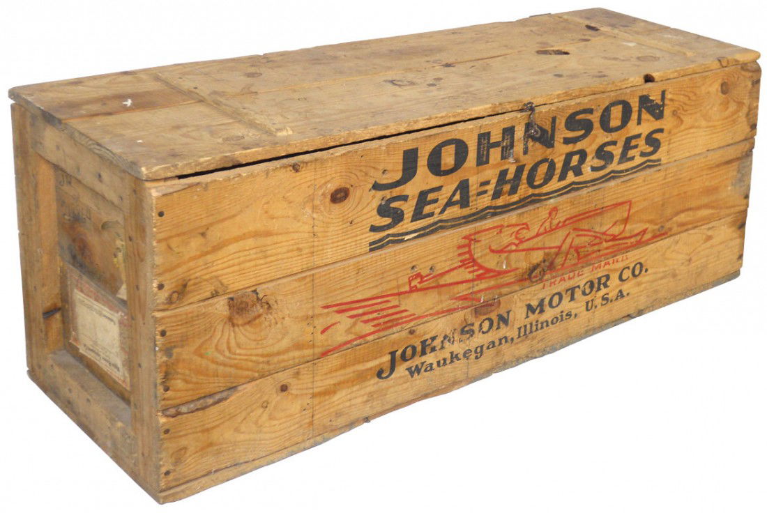 1014 Boat outboard motor shipping crate, Johnson SeaH