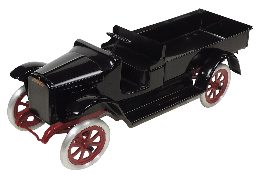 Toy Truck, Buddy L Flare Box, mfgd by Moline Pressed Steel Co., pressed steel, c.1925, Exc restored: Toy Truck, Buddy L Flare Box, mfgd by Moline Pressed Steel Co., pressed steel, c.1925, Exc restored cond, 25"L.