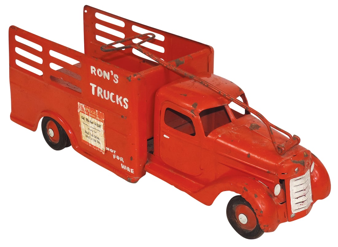 Toy Truck, Buddy L ride-on w/seat absent, VG cond, 23"L.: Toy Truck, Buddy L ride-on w/seat absent, VG cond, 23"L.