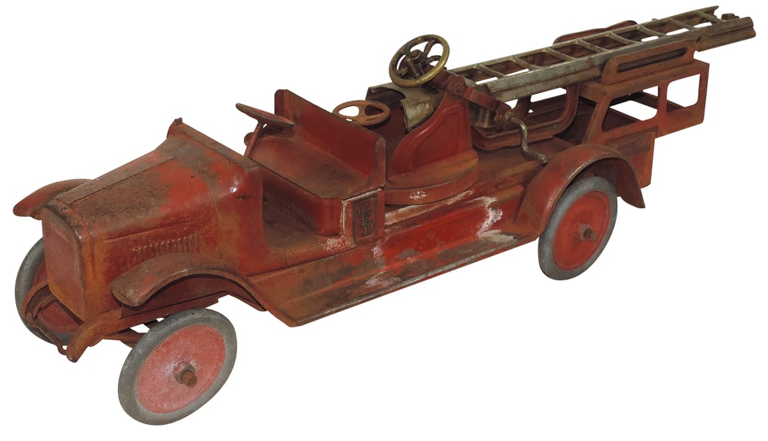 Toy Fire Truck, Buddy L Ladder Truck, pressed steel, mfgd by Moline Pressed Steel Co., Fair+ cond: Toy Fire Truck, Buddy L Ladder Truck, pressed steel, mfgd by Moline Pressed Steel Co., Fair+ cond w/losses, 33"L.