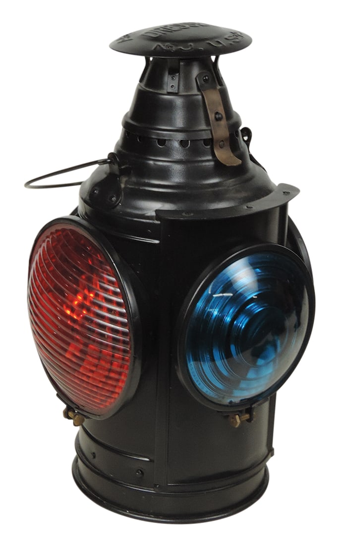 Railroad Lantern, 4-way signal switch, mfgd by Dressel for CMSTP & PRR (Chicago, Milwaukee, St. Paul: Railroad Lantern, 4-way signal switch, mfgd by Dressel for CMSTP & PRR (Chicago, Milwaukee, St. Paul & Pacific), Exc repainted cond, 16"H.