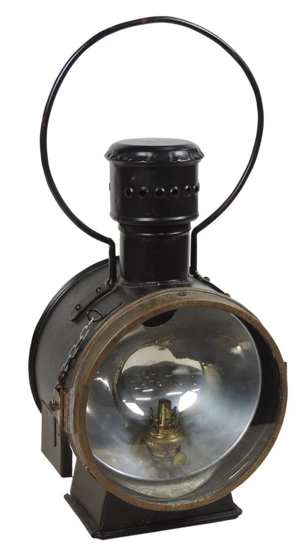 Railroad Lantern, locomotive headlight, mfgd by Unger, steel w/polished reflector, orig burner &: Railroad Lantern, locomotive headlight, mfgd by Unger, steel w/polished reflector, orig burner & chimney absent, later repaint in VG+ cond, 22"H.