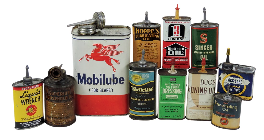 Petroliana Oil Cans (11), Mobilube, Gulf, Singer, Hoppe's & others, litho on tin, VG to Exc cond,: Petroliana Oil Cans (11), Mobilube, Gulf, Singer, Hoppe's & others, litho on tin, VG to Exc cond, largest 8"H.