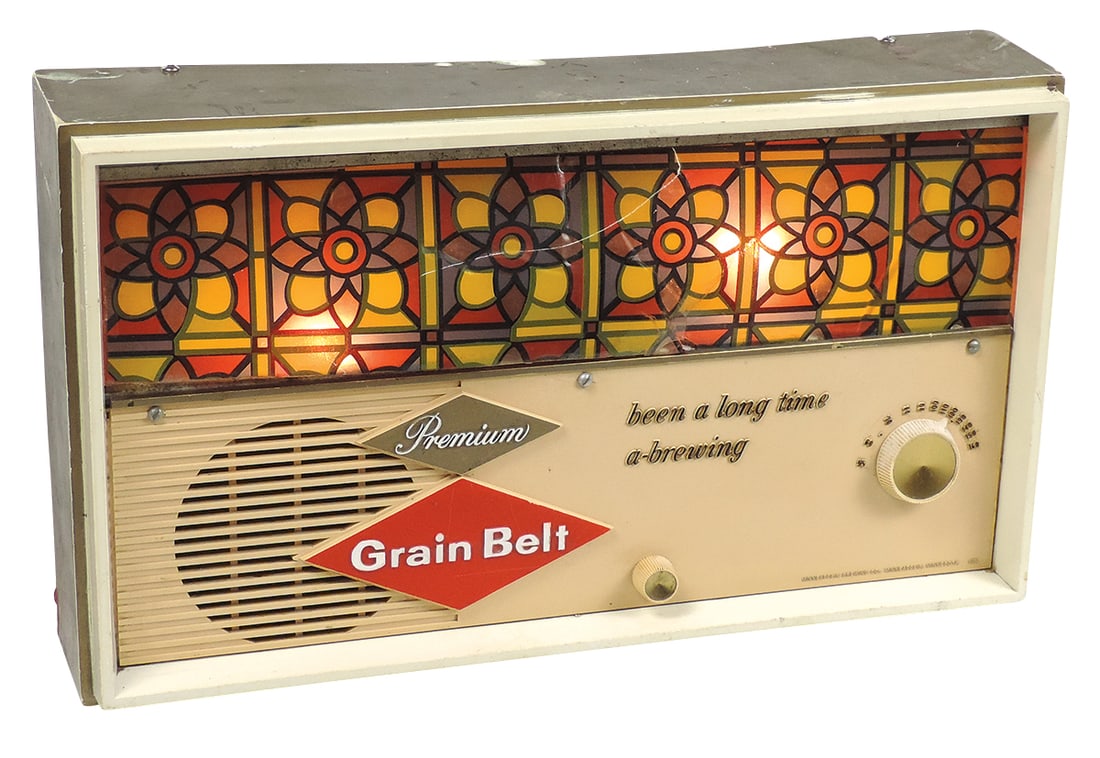 Breweriana Grain Belt Advertising Radio, lighted plastic case w/"been a long time a-brewing", Good+ (1 of 1)