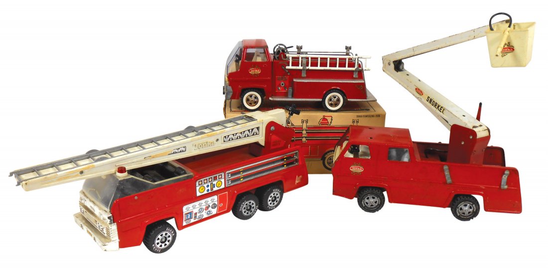 Toy Fire Engines (3), Tonka, snorkel, no grill, h: Toy Fire Engines (3), Tonka, snorkel, no grill, hose or ladders, aerial, ladder broken/missing & 2926 pumper, some paint loss, no hoses, box is Good, 20"L.