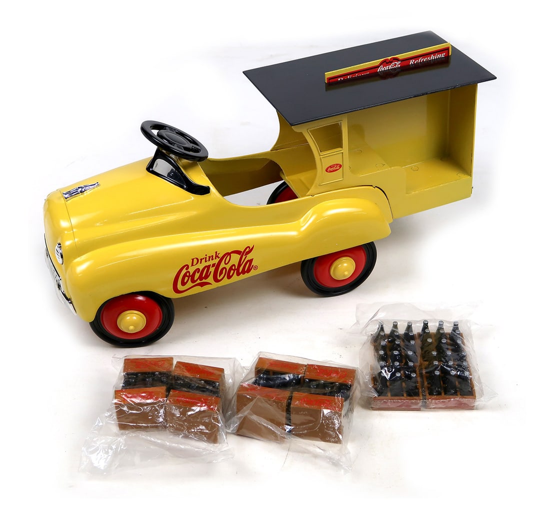 Coca-Cola, Scale Pedal Delivery Truck, edition limited to 15,000 pieces, di (1 of 3)