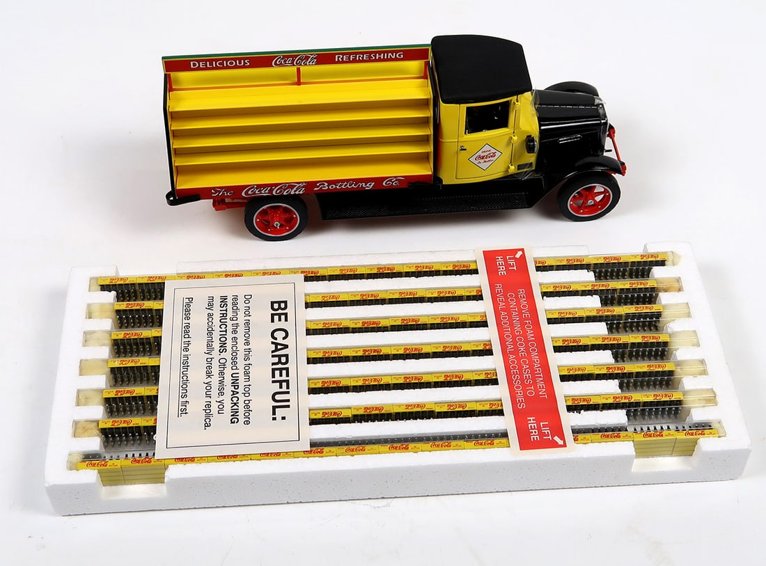 Coca-Cola Replica of the 1928 Delivery Truck, die-cast, New In Box, 15.5" L: Coca-Cola Replica of the 1928 Delivery Truck, die-cast, New In Box, 15.5" L.