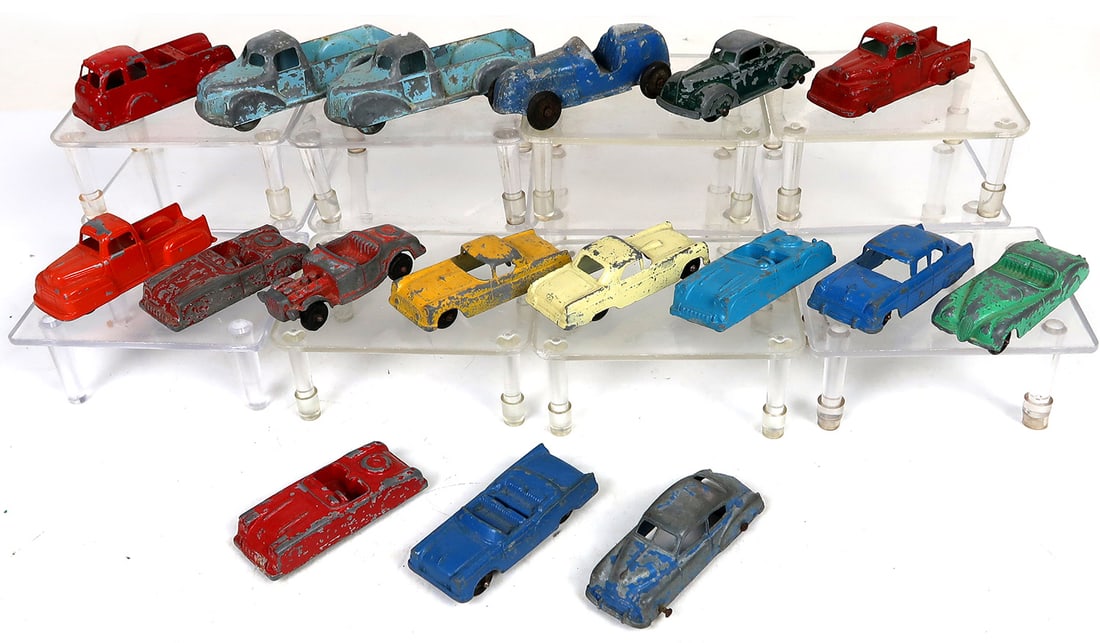 Metal Cars & Trucks (17), Tootsietoys & Midge toy, mostly Good cond, 3" L.: Metal Cars & Trucks (17), Tootsietoys & Midge toy, mostly Good cond, 3" L.