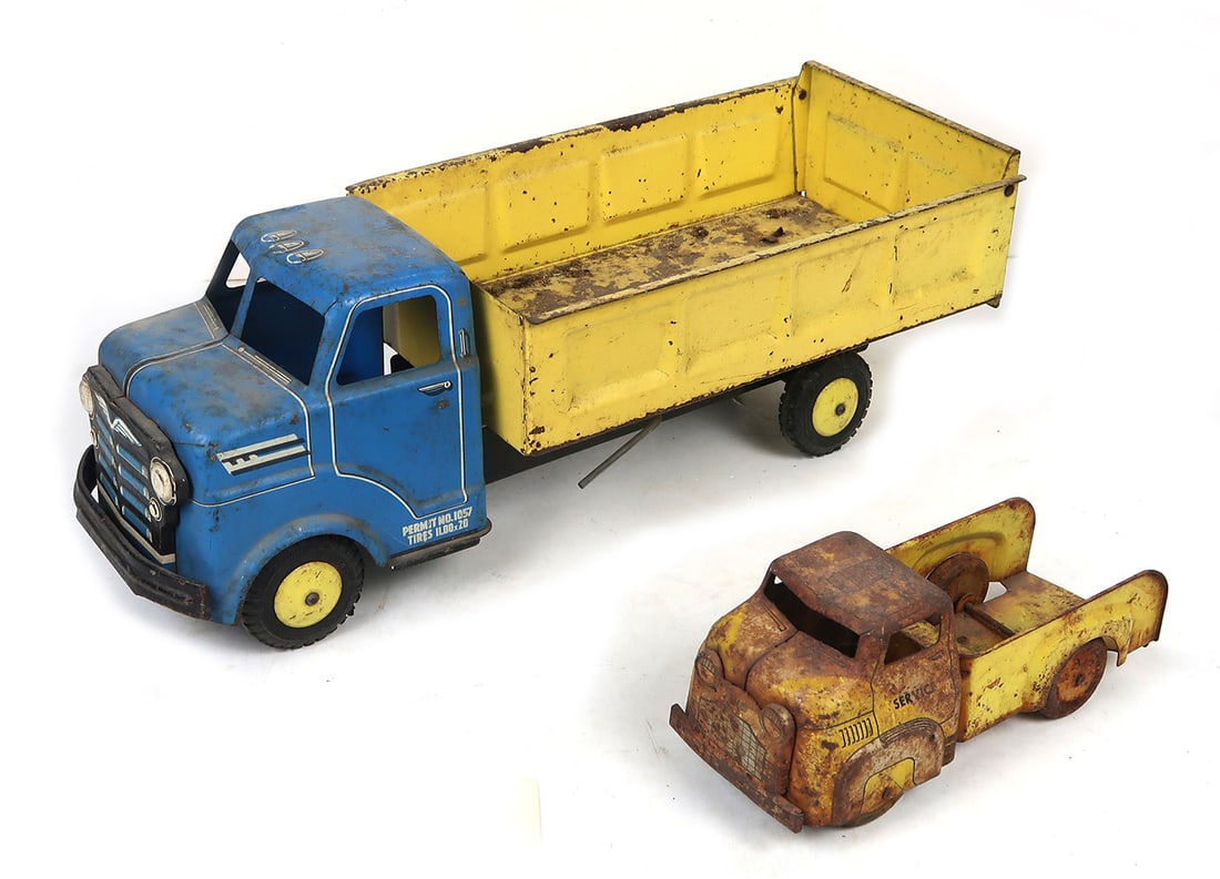 Toy Trucks (2), Marx Heavy Duty Dump Truck, c.1950s & Wyandotte Litho Servi (1 of 2)