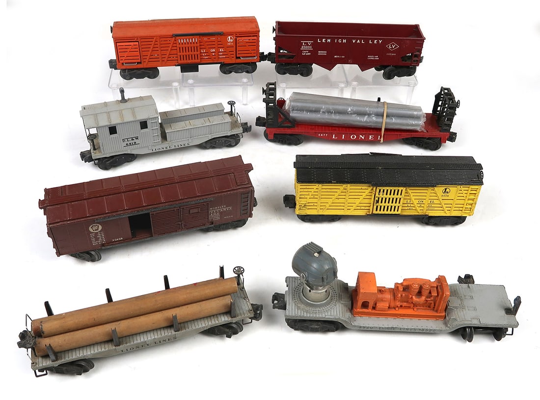 Toy Train (8), Postwar 6520 Searchlight Car, 6656 Live Stock Car, 61100 Aut (1 of 1)