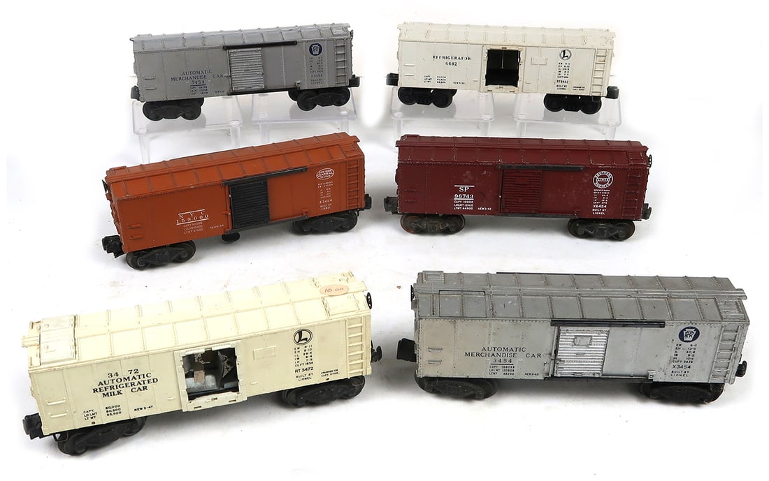 Toy Train (6), 6482 Refrigerator Car, 3454 Merchandise Car (2), 6454 Boxcar: Toy Train (6), 6482 Refrigerator Car, 3454 Merchandise Car (2), 6454 Boxcar, 3472 Automatic Refrigerated Milk Car & 3464 New York Central Operating Car, untested cond, 9" L.