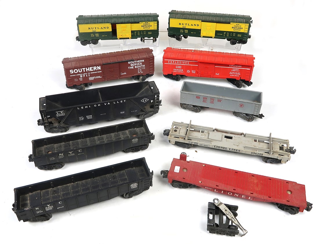 Toy Train (10), 6812 Flat Car, 336155 Gray Log Dumping Car, 6462 Black Gond: Toy Train (10), 6812 Flat Car, 336155 Gray Log Dumping Car, 6462 Black Gondola Car, 6062 Black Gondola Car, 9710 Rutland Car, 347100 Open Gondola, 9711 Southern Serves The South Car, 6480 Explosives C