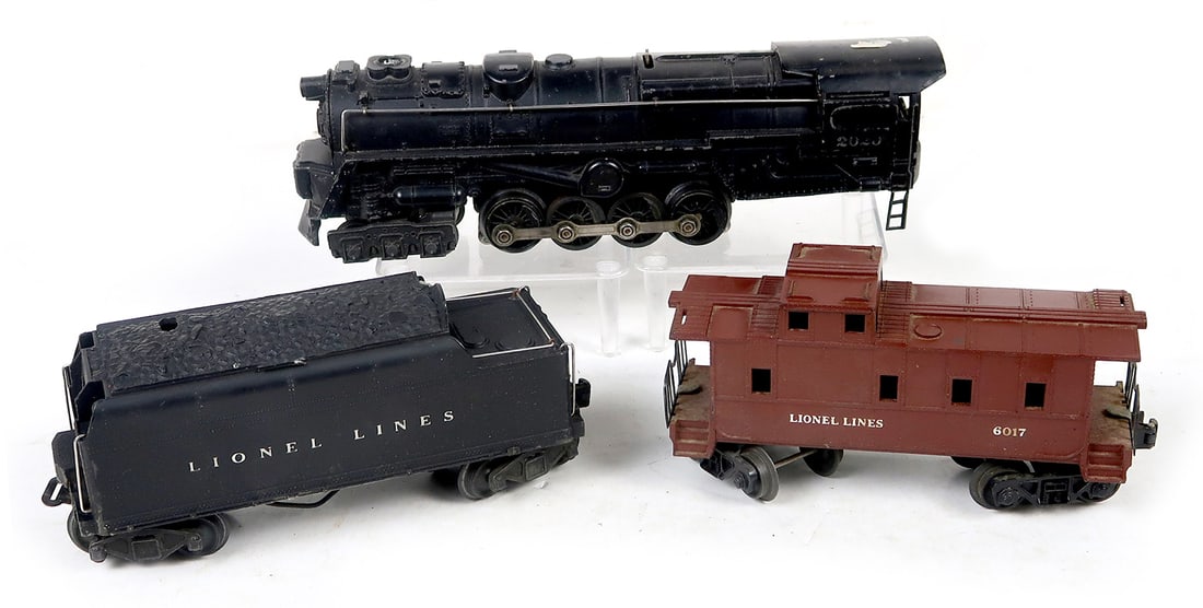 Toy Train (3), 2020 Steam Turbine Engine, 6017 Lionel Lines Caboose & Lione (1 of 1)
