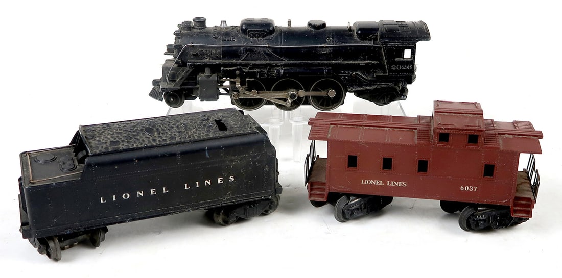 Toy Train (3), 2026 Engine, Lionel Lines Coal Car & 6037 Lionel Lines Caboo (1 of 1)