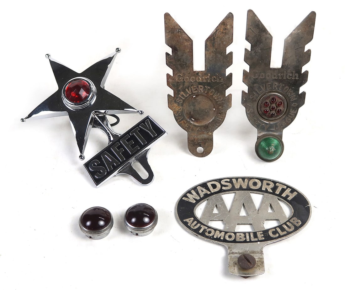 Automotive (6), Goodrich Silvertown Safety League License Plate Topper (2),: Automotive (6), Goodrich Silvertown Safety League License Plate Topper (2), Wadsworth Automobile Club License Plate Topper, Red Glass Lens (2) & Safety Star License Plate Topper, Good to Fair cond, 6.