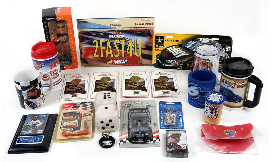 NASCAR (20), Goodwrench Service Plus Light Switch Cover, Fuzzy Dice, Dale E (1 of 2)