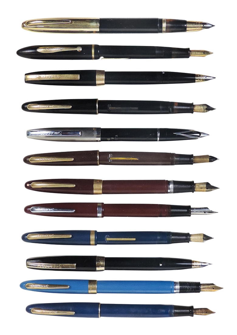 Fountain Pens (12), all Sheaffer, most non White Dot, 1940s-50s, incl lever fill, vac & PFM, Good+: Fountain Pens (12), all Sheaffer, most non White Dot, 1940s-50s, incl lever fill, vac & PFM, Good+ to Exc untested cond, 5.5"L.