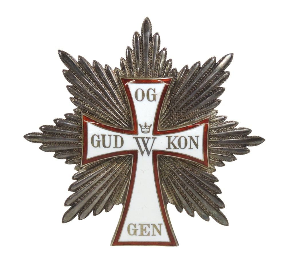 Militaria Breast Star, Denmark Order of Dannebrog Medal w/gold inlaid enameled cross, from the Lord (1 of 2)