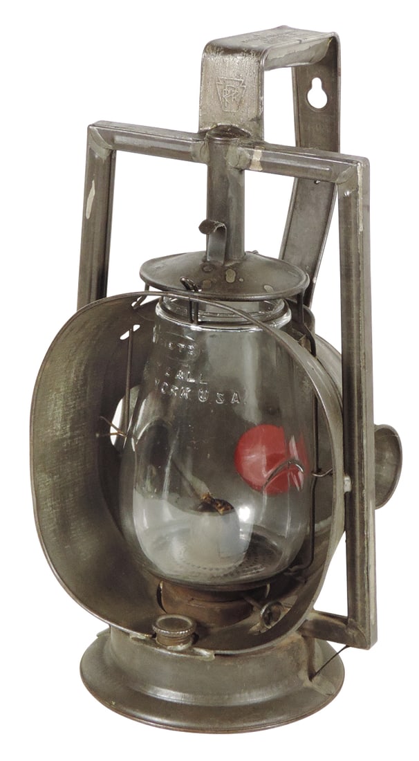 Railroad, Pennsylvania Railroad Dietz Protector Trackwalker Lantern, metal w/glass shade & red lens (1 of 4)