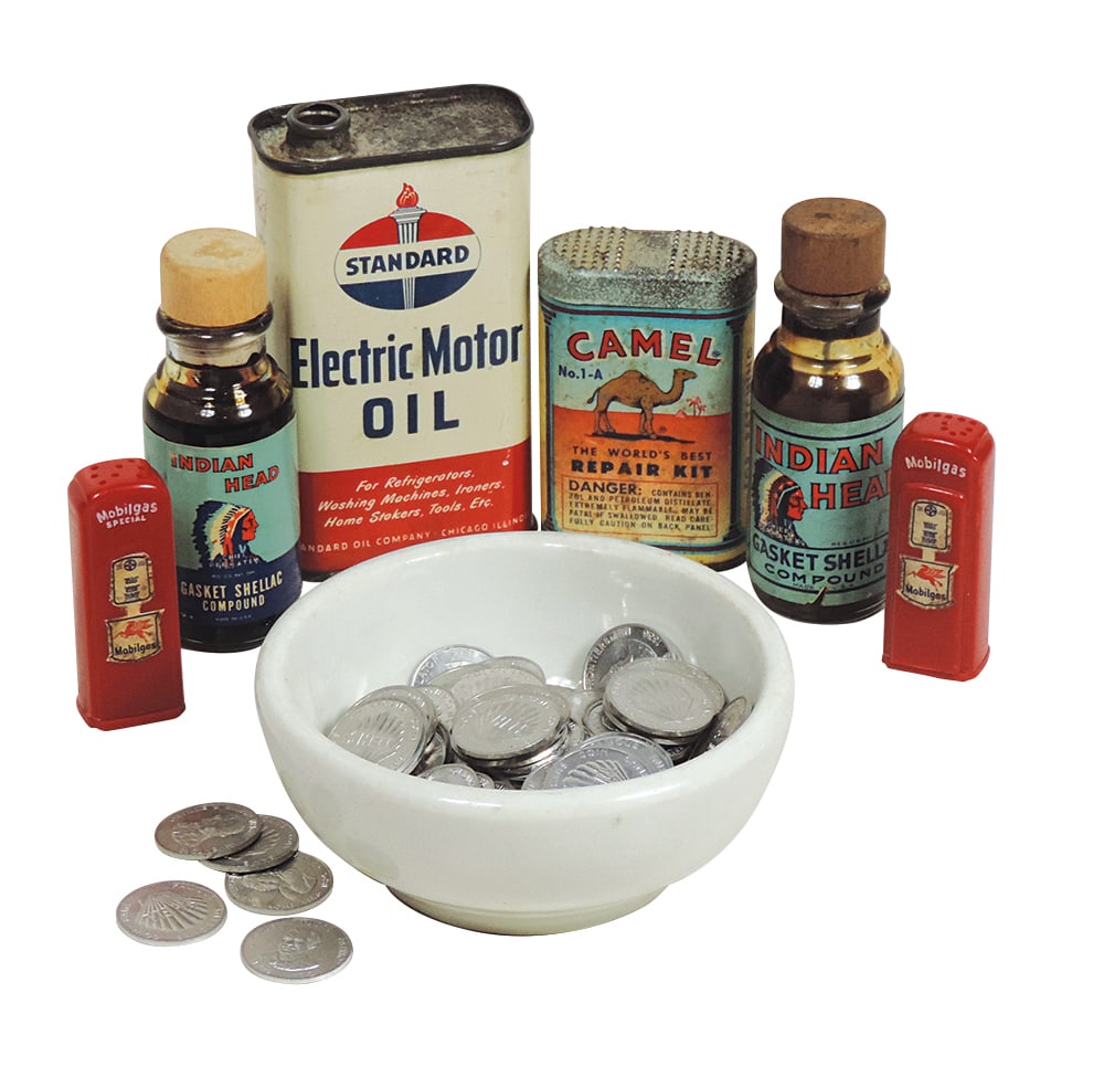 Petroliana Smalls, Mobilgas S&P Shakers from Maier Home Oil Co.-Clarinda, IA, Standard Electric (1 of 1)