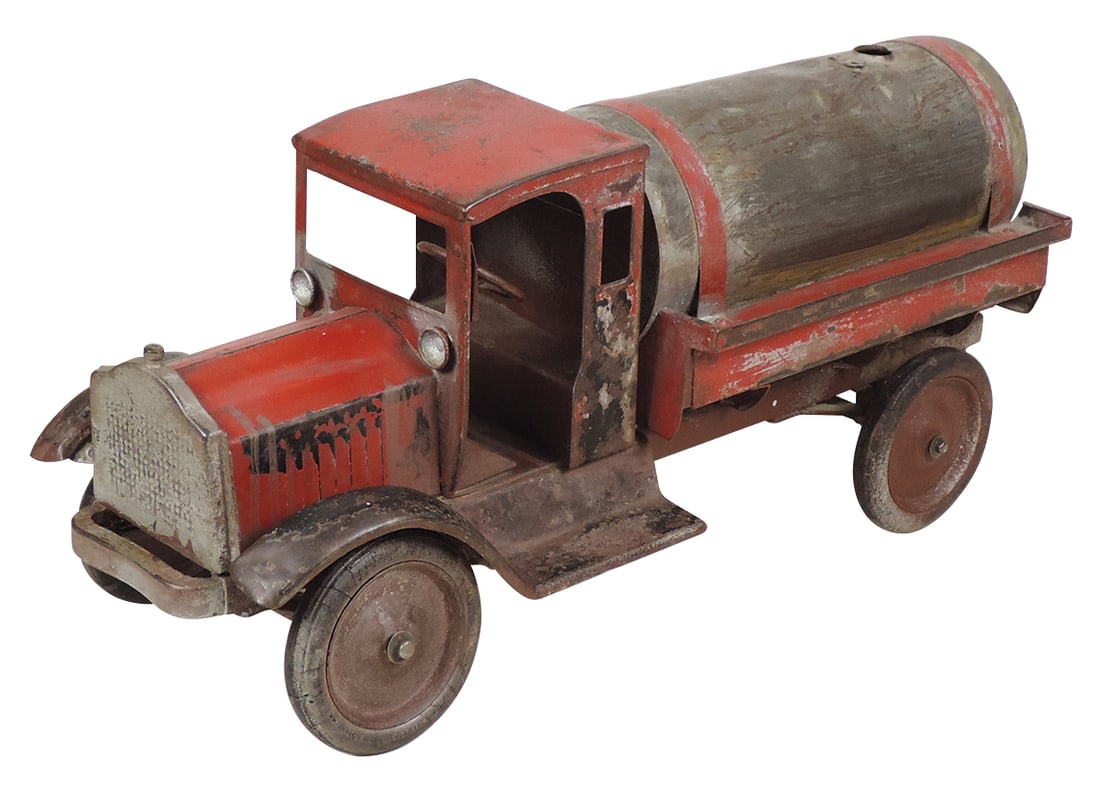 Toy Packard Sprinkler Truck, mfgd by Keystone, pressed steel, Good cond, mostly complete w/later: Toy Packard Sprinkler Truck, mfgd by Keystone, pressed steel, Good cond, mostly complete w/later worn paint, 24"L.