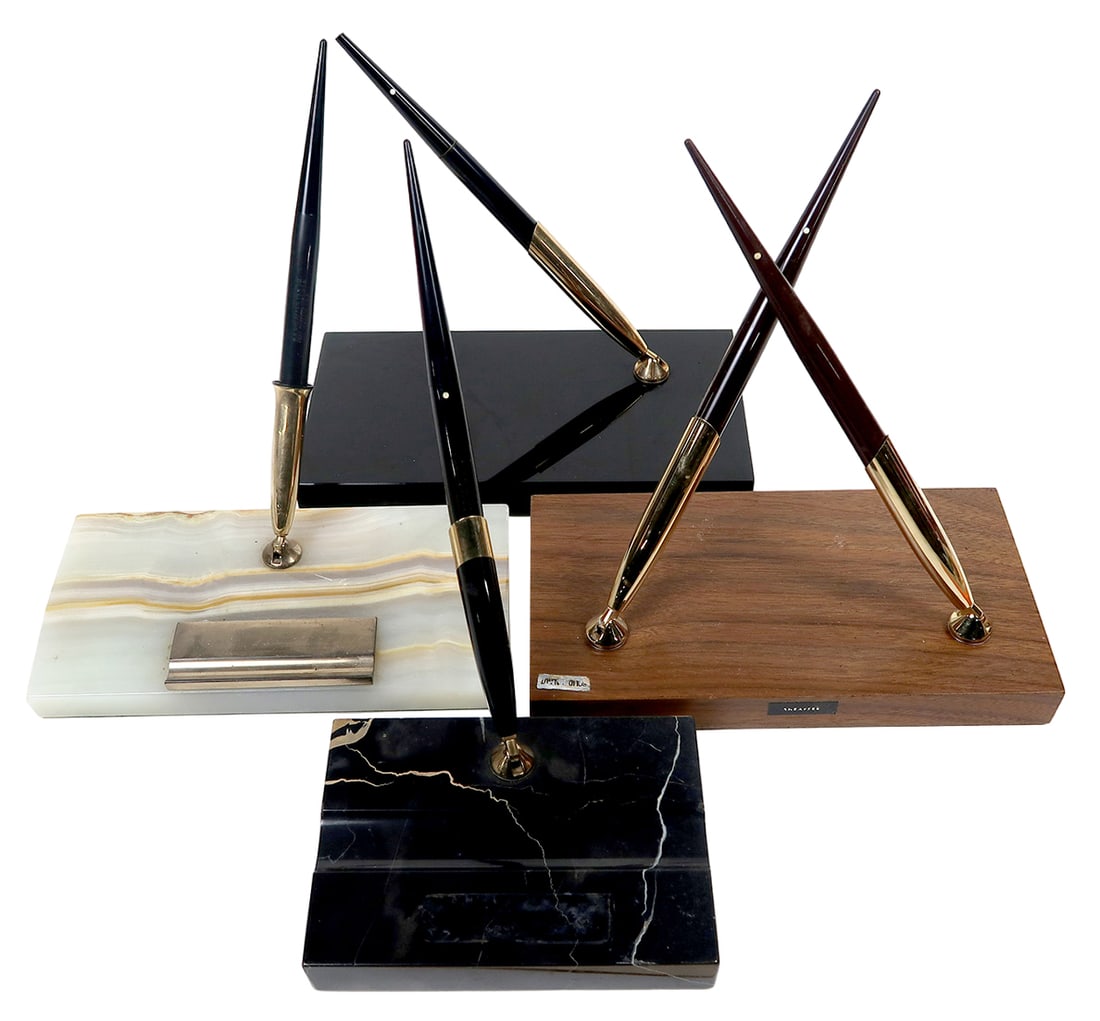 5 Sheaffer White Dot Pens In Desk Sets, A Dbl Walnut Stand W/brown Two-tone (1 of 3)