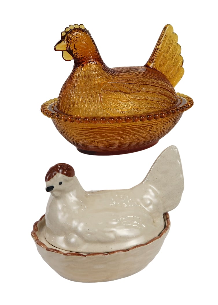 Collectibles (2) Amber Indiana Glass Hen On Nest, Glass/ceramic, Unmarked,: Collectibles (2) amber indiana glass hen on nest, glass/ceramic, unmarked, exc cond, 5. 5"l.