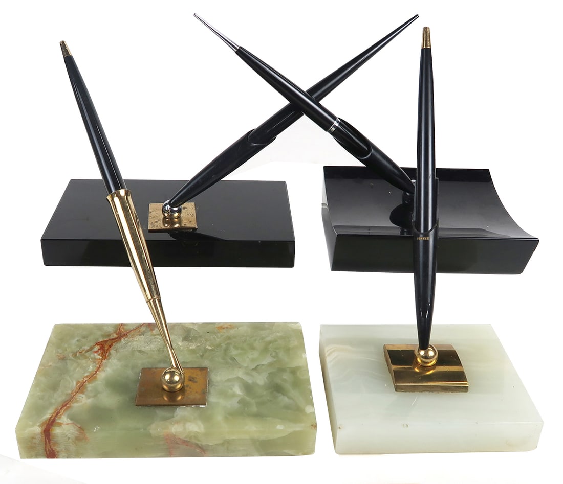 4 Parker Desk Sets, All 51's Of Various Style In Different Black Glass & On: 4 parker desk sets, all 51's of various style in different black glass & onyx stands, mostly vg untested cond, largest 6"l.