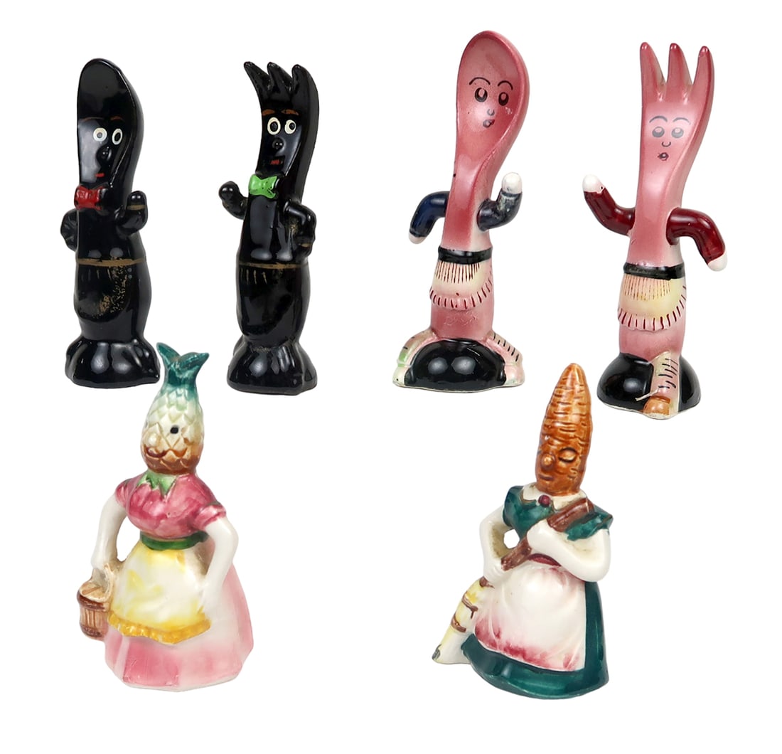 Salt & Pepper Shakers (12 Sets) Anthropomorphic Pineapple/carrot Head Clean: Salt & pepper shakers (12 sets) anthropomorphic pineapple/carrot head cleaning ladies, painted black fork/spoon, spoon/fork, unmarked/made in japan, ceramic, good to vg cond w/possible paint loss, min