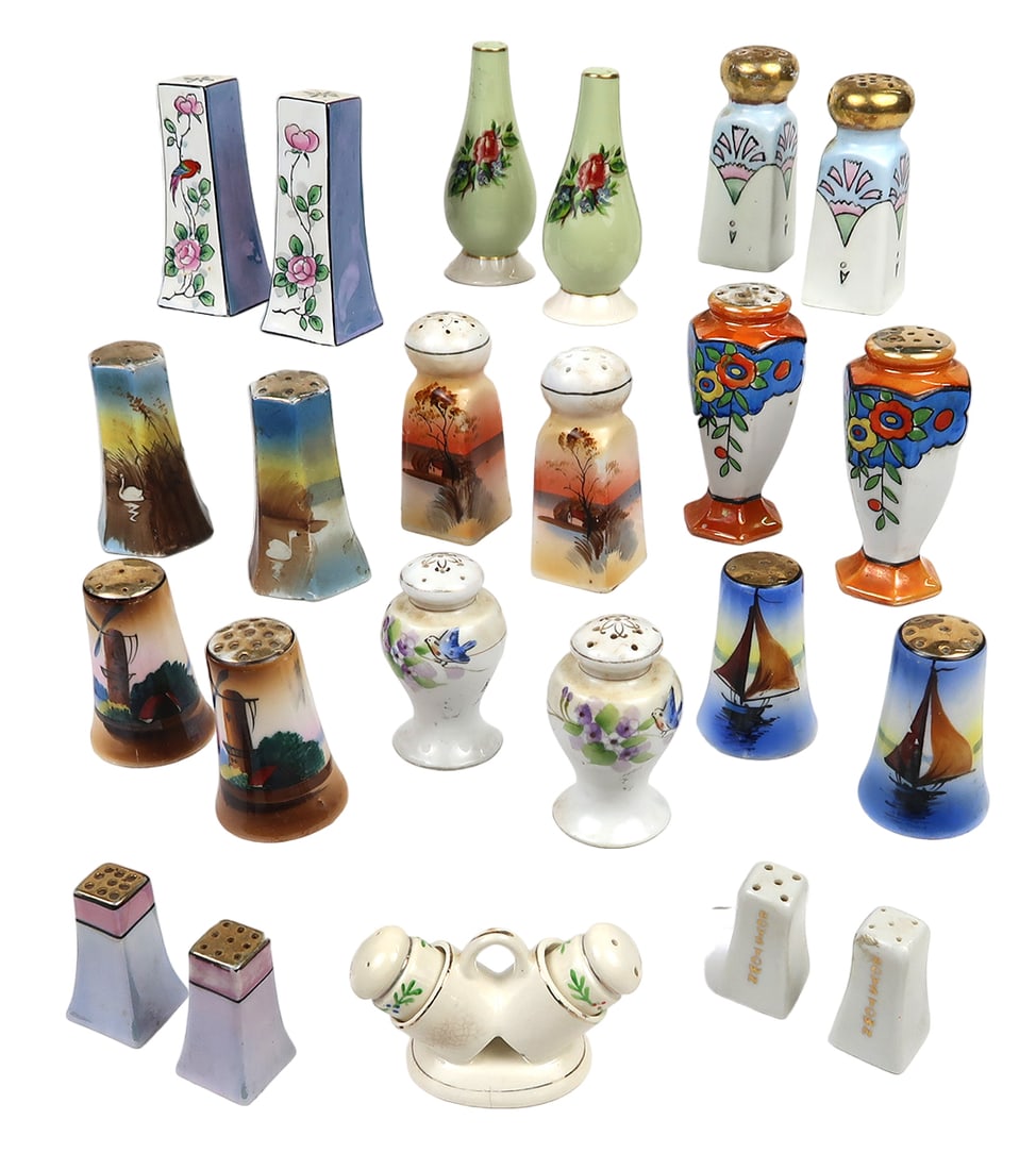 Salt & Pepper Shakers (12 Sets) Misc, Unmarked/made In Japan, Ceramic, Good (1 of 2)