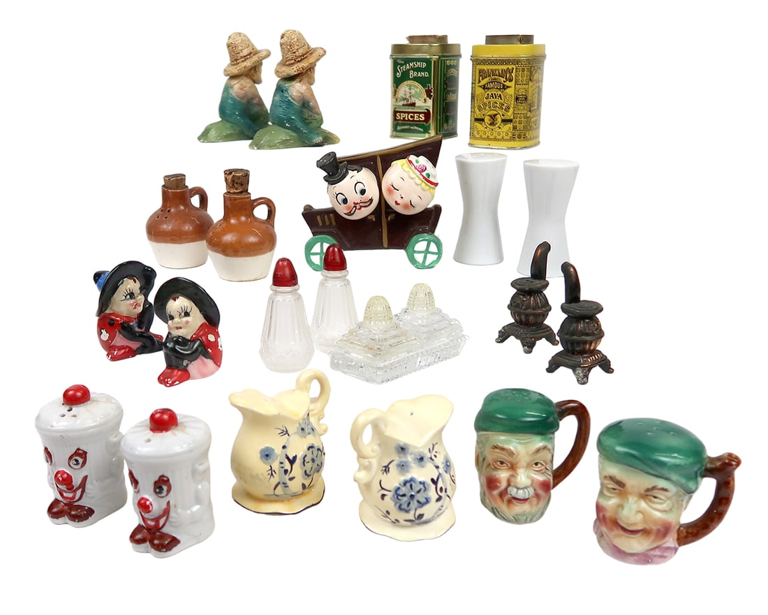 Salt & Pepper Shakers (12 Sets) Misc, Unmarked/made In Japan, Ceramic, Good (1 of 2)