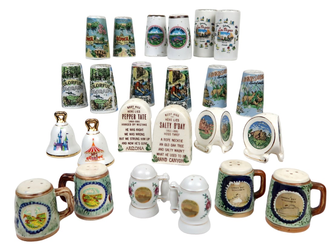 Salt & Pepper Shakers (12 Sets) Souvenir Of San Francisco Ca, Green Bay Wi, (1 of 2)