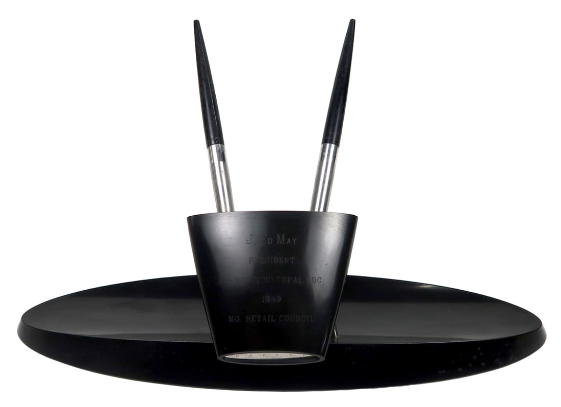 Parker Space Age Desk Set, Plastic With Tilting Head Holding Two Ballpoint (1 of 3)